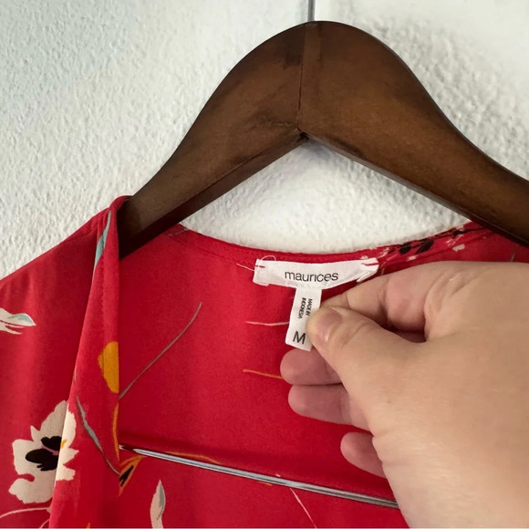 Maurice’s Kimono Flutter Open Front Floral Red Vibrant Womens Medium Breezy - Picture 5 of 11